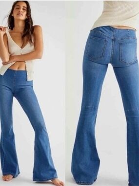 We The Free Penny Pull-On Flare Jeans Size 30 High Rise Stretch Boho Denim